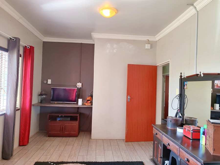3 Bedroom Property for Sale in Meiringspark North West